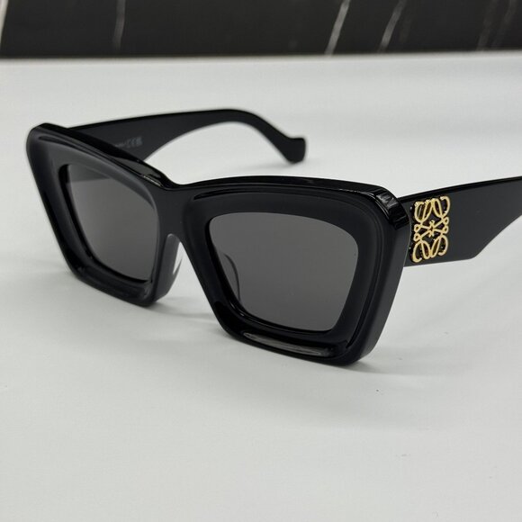 NEW LOEWE LW40145I 01A  WOMEN SUNGLASSES BLACK CAT EYE LOEWE EYEWEARLW40145F 01A - Picture 7 of 10